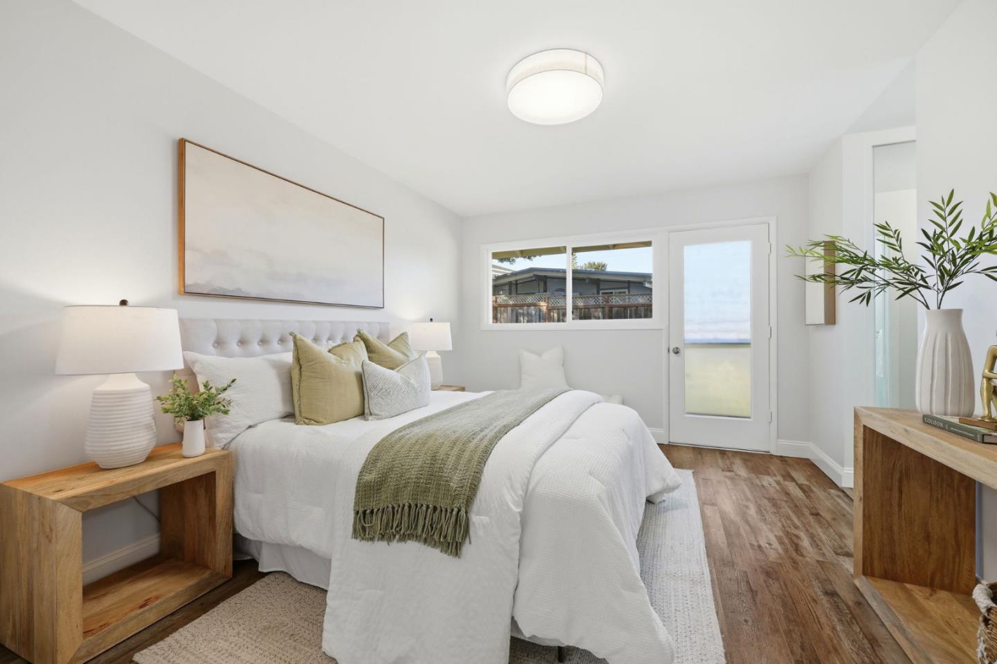 Detail Gallery Image 13 of 32 For 910 Helen Dr, Millbrae,  CA 94030 - 3 Beds | 2 Baths