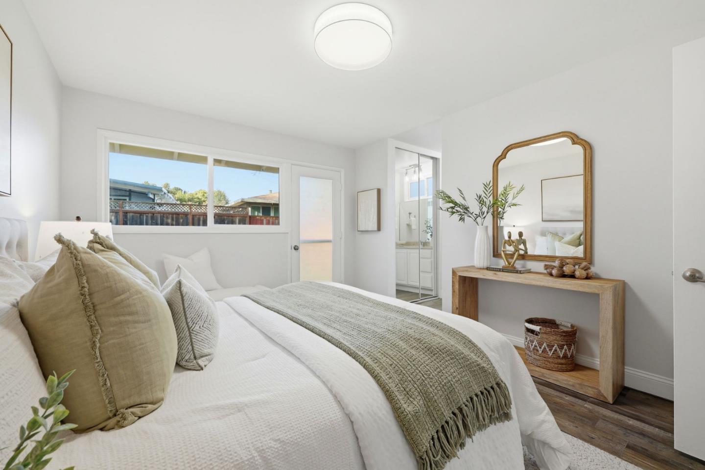 Detail Gallery Image 14 of 32 For 910 Helen Dr, Millbrae,  CA 94030 - 3 Beds | 2 Baths