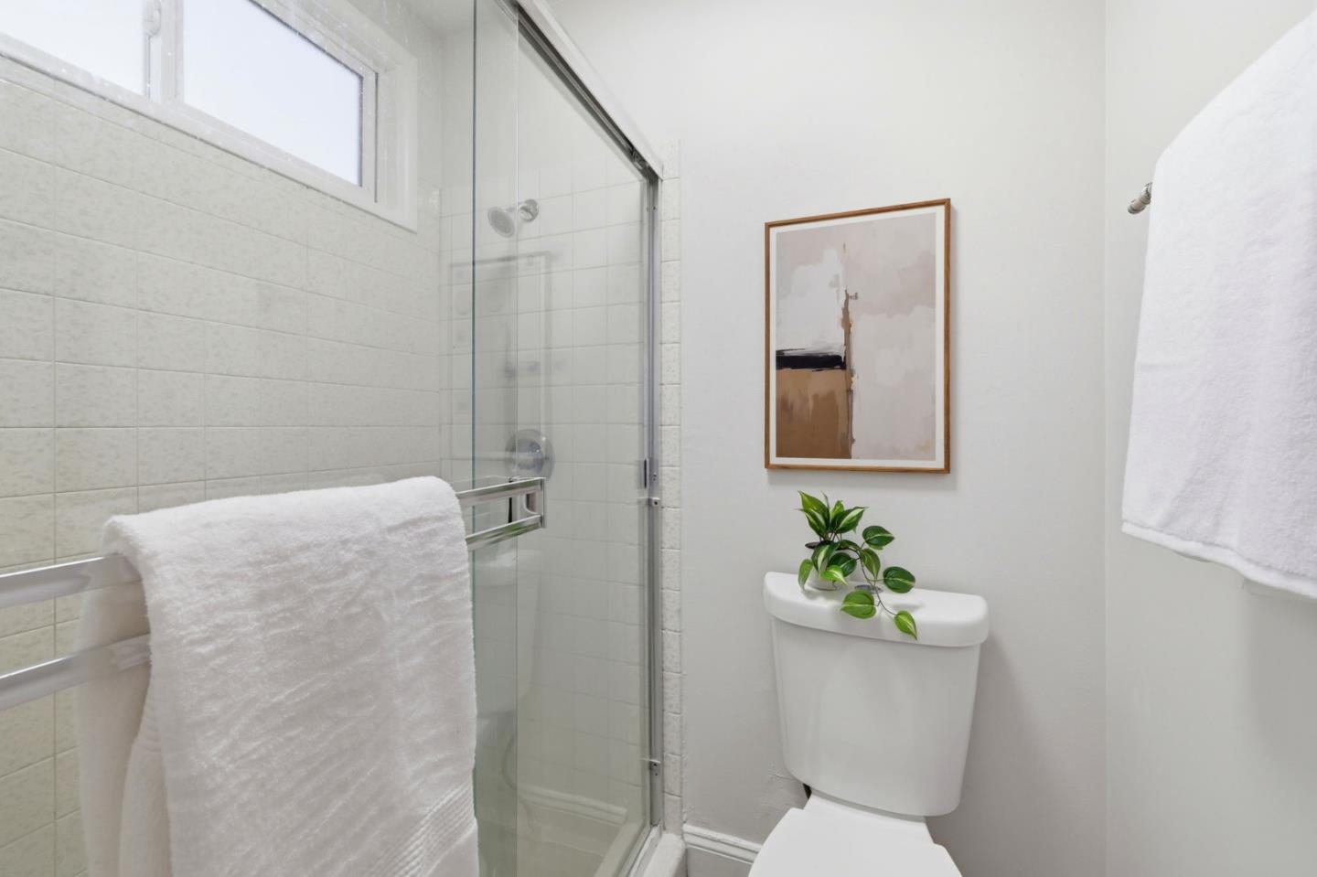 Detail Gallery Image 16 of 32 For 910 Helen Dr, Millbrae,  CA 94030 - 3 Beds | 2 Baths