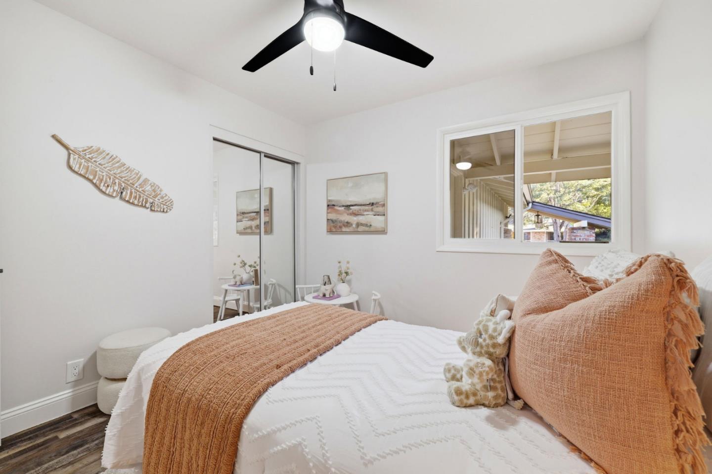 Detail Gallery Image 18 of 32 For 910 Helen Dr, Millbrae,  CA 94030 - 3 Beds | 2 Baths