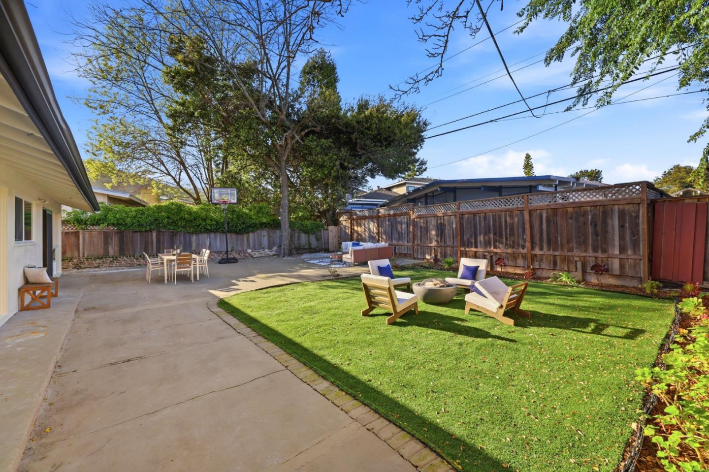 Detail Gallery Image 26 of 32 For 910 Helen Dr, Millbrae,  CA 94030 - 3 Beds | 2 Baths