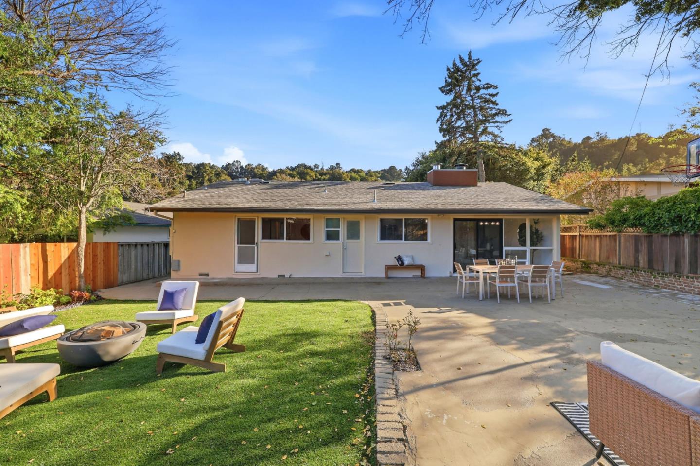 Detail Gallery Image 28 of 32 For 910 Helen Dr, Millbrae,  CA 94030 - 3 Beds | 2 Baths