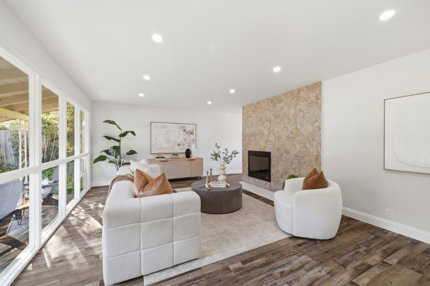 Detail Gallery Image 4 of 32 For 910 Helen Dr, Millbrae,  CA 94030 - 3 Beds | 2 Baths