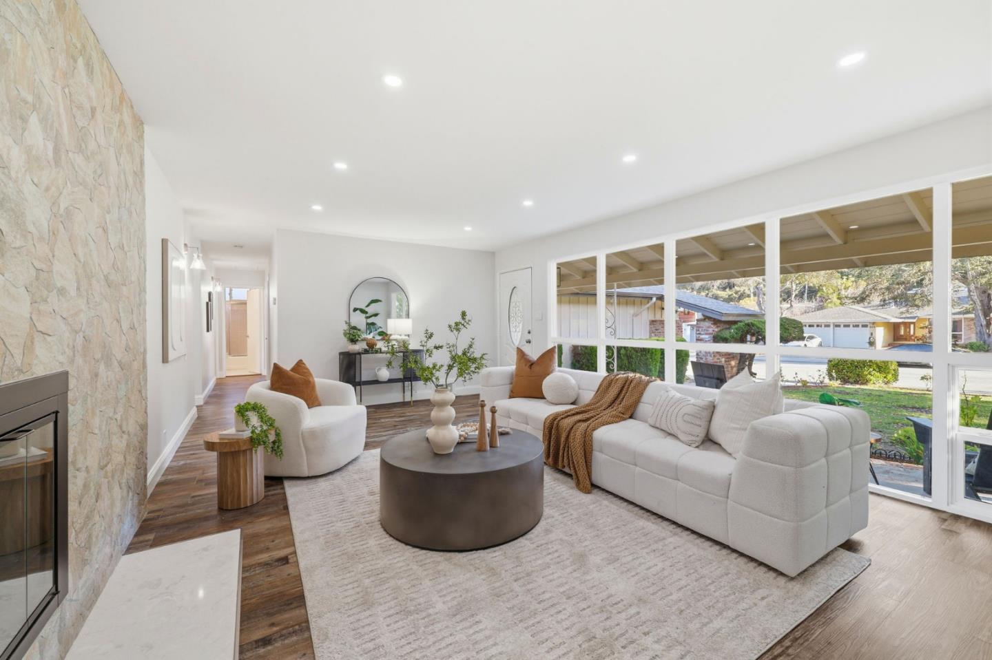 Detail Gallery Image 6 of 32 For 910 Helen Dr, Millbrae,  CA 94030 - 3 Beds | 2 Baths