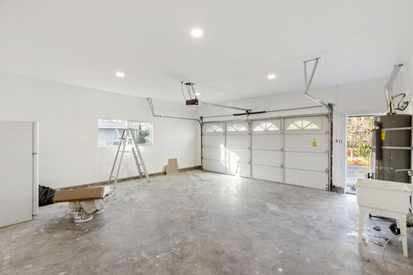 Detail Gallery Image 34 of 38 For 390 Valmy St, Milpitas,  CA 95035 - 3 Beds | 2 Baths