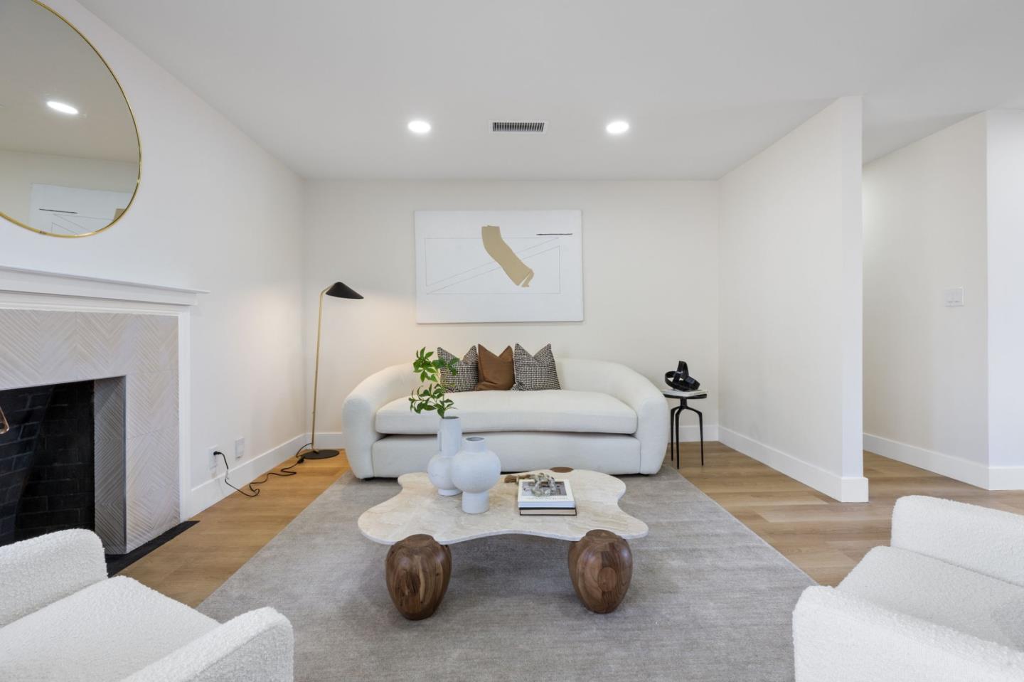 Detail Gallery Image 5 of 38 For 390 Valmy St, Milpitas,  CA 95035 - 3 Beds | 2 Baths