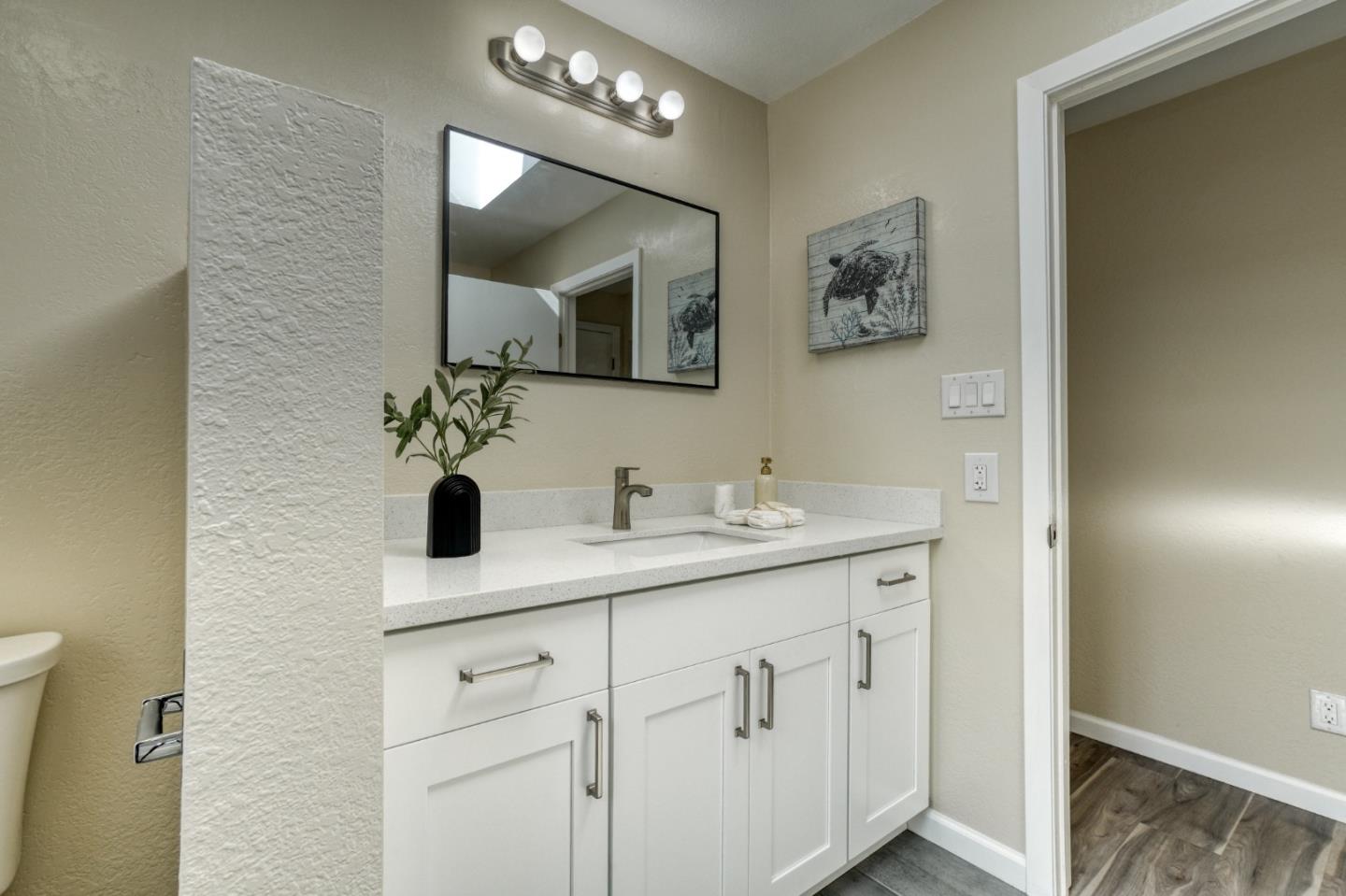 Detail Gallery Image 30 of 42 For 1149 18th Ave, Redwood City,  CA 94063 - 3 Beds | 2 Baths