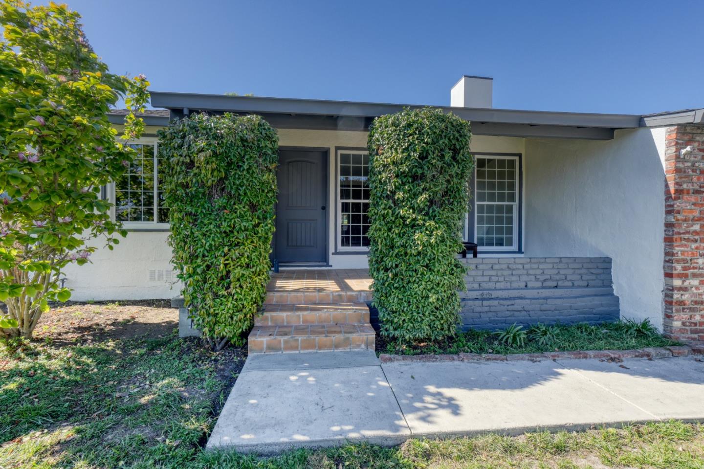 Detail Gallery Image 33 of 42 For 1149 18th Ave, Redwood City,  CA 94063 - 3 Beds | 2 Baths