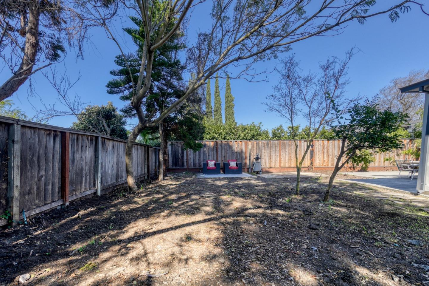 Detail Gallery Image 38 of 42 For 1149 18th Ave, Redwood City,  CA 94063 - 3 Beds | 2 Baths