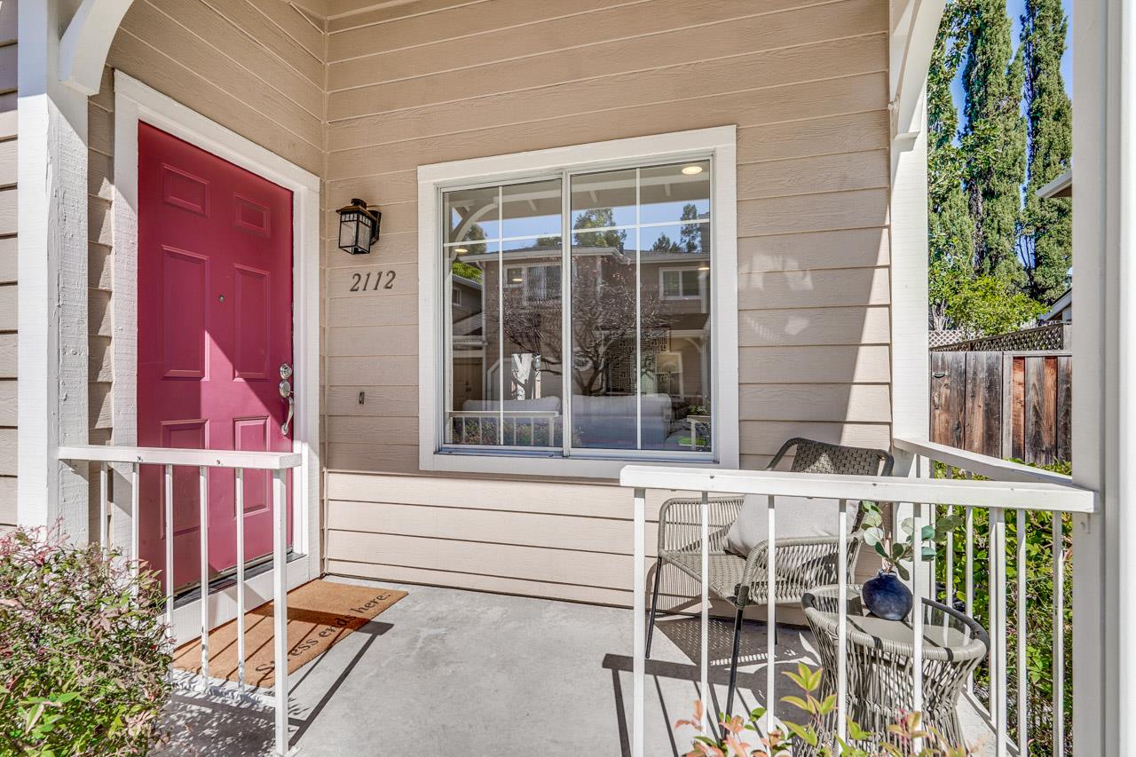 Detail Gallery Image 2 of 49 For 2112 Windrose Pl, Mountain View,  CA 94043 - 3 Beds | 2/1 Baths