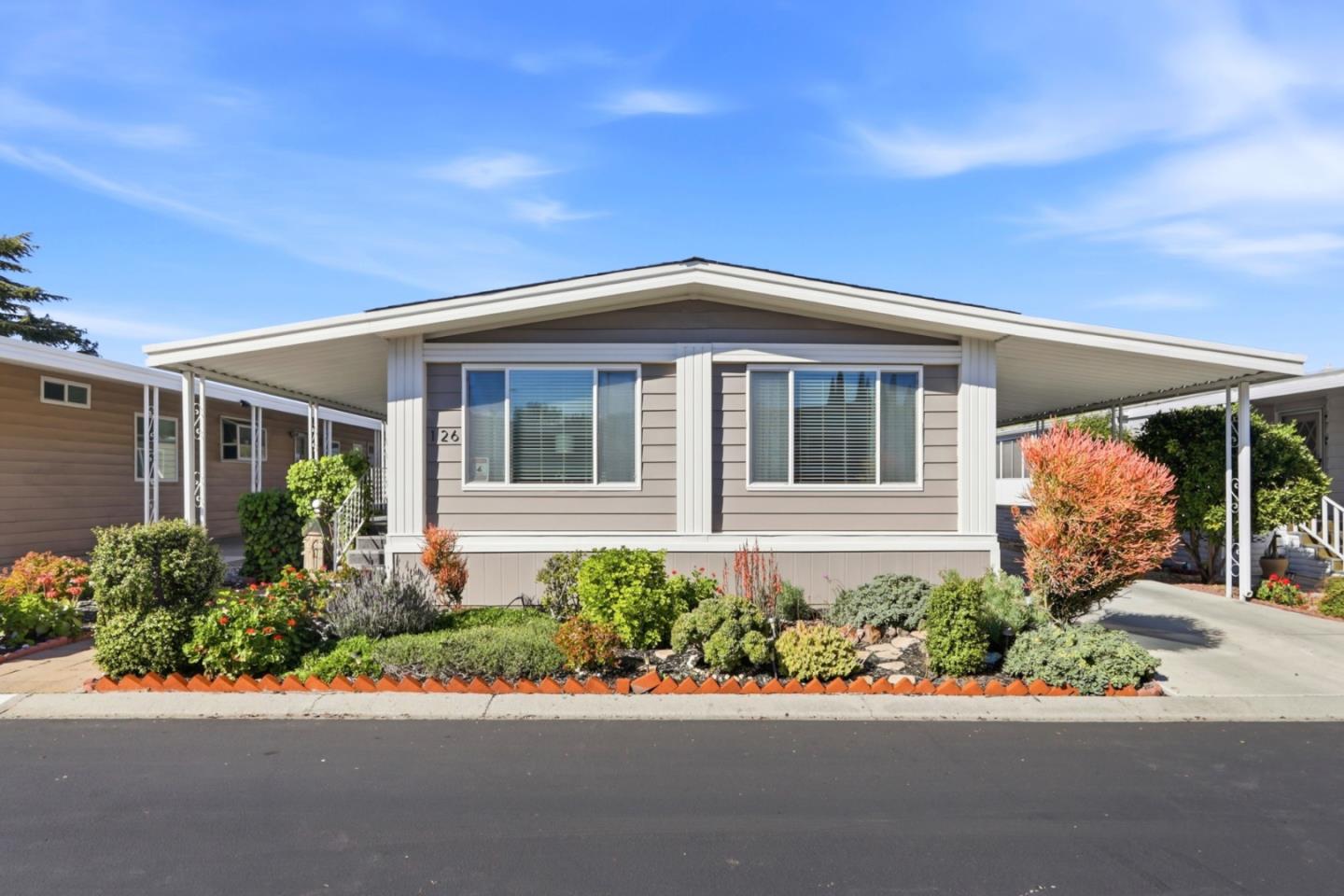 Front Image Thumbnail for ML82037325