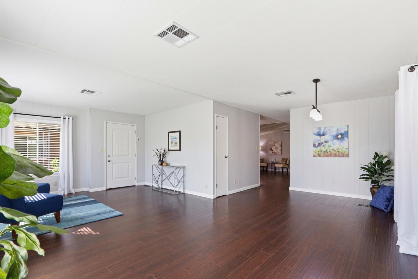 Detail Gallery Image 4 of 31 For 126 Mountain Springs Dr #126,  San Jose,  CA 95136 - 2 Beds | 2 Baths