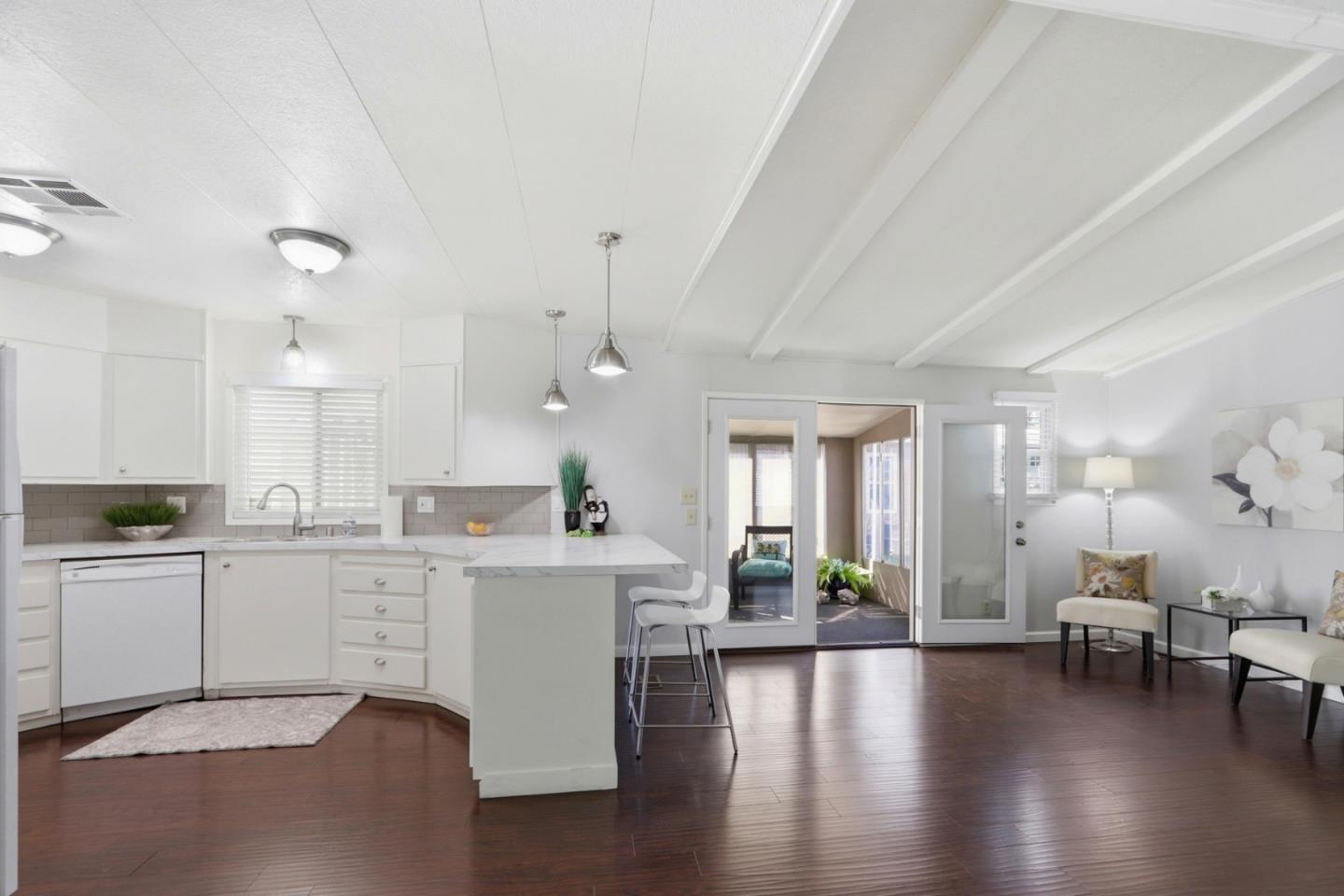 Detail Gallery Image 7 of 31 For 126 Mountain Springs Dr #126,  San Jose,  CA 95136 - 2 Beds | 2 Baths