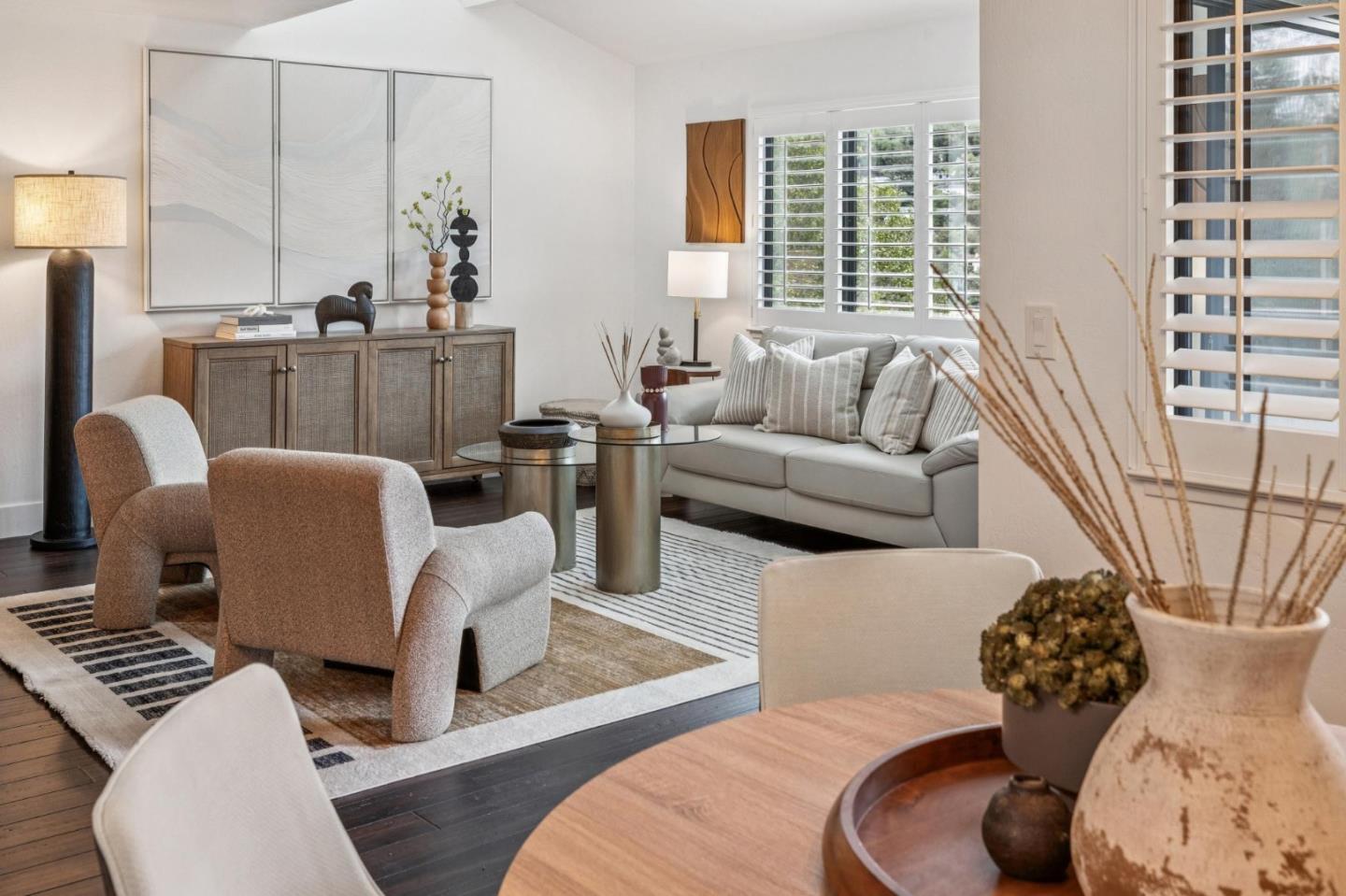 Detail Gallery Image 12 of 51 For 83 Corte Mesa Dr, San Rafael,  CA 94901 - 3 Beds | 2 Baths