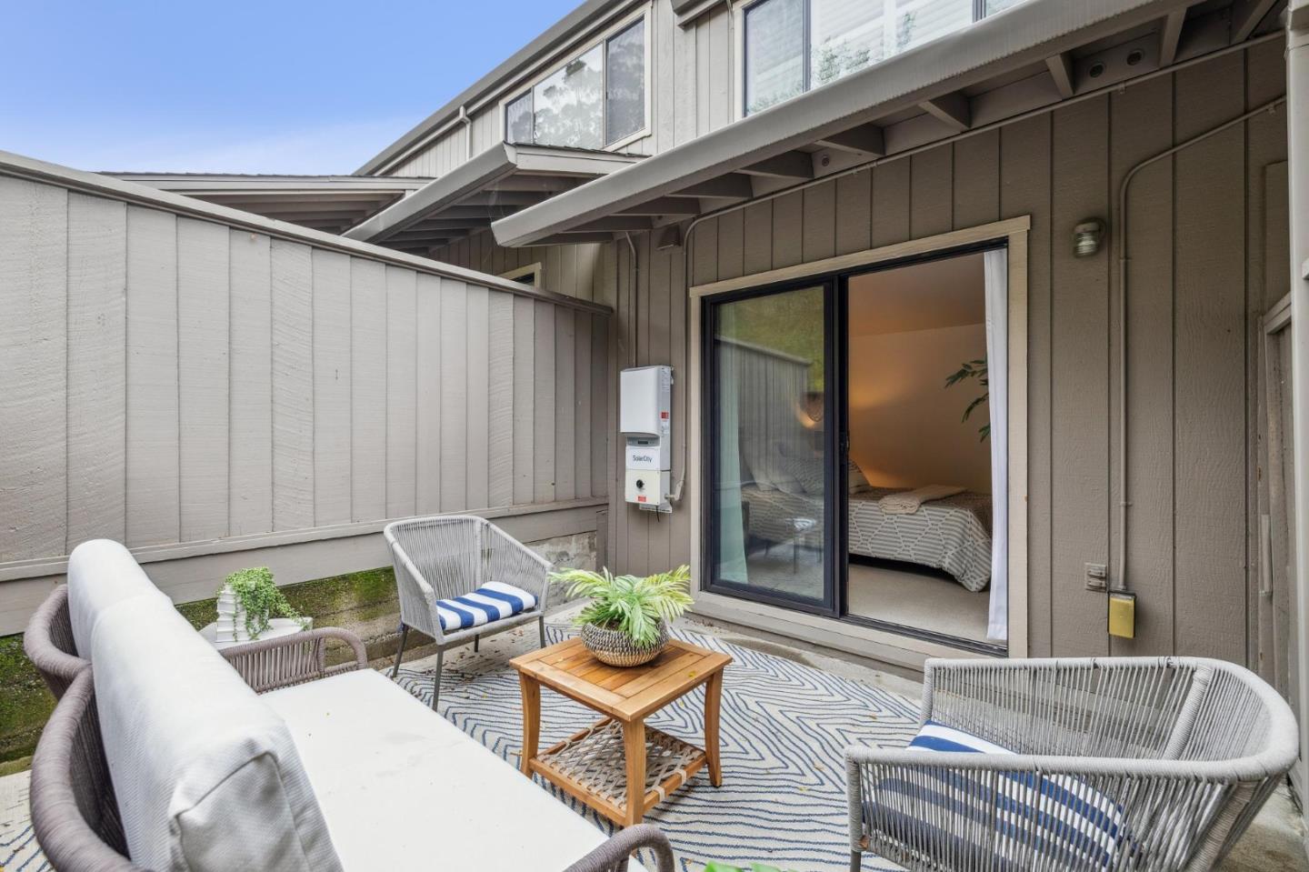 Detail Gallery Image 30 of 51 For 83 Corte Mesa Dr, San Rafael,  CA 94901 - 3 Beds | 2 Baths