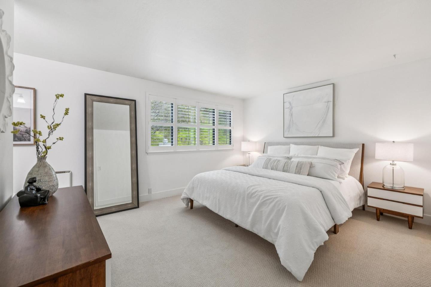 Detail Gallery Image 32 of 51 For 83 Corte Mesa Dr, San Rafael,  CA 94901 - 3 Beds | 2 Baths