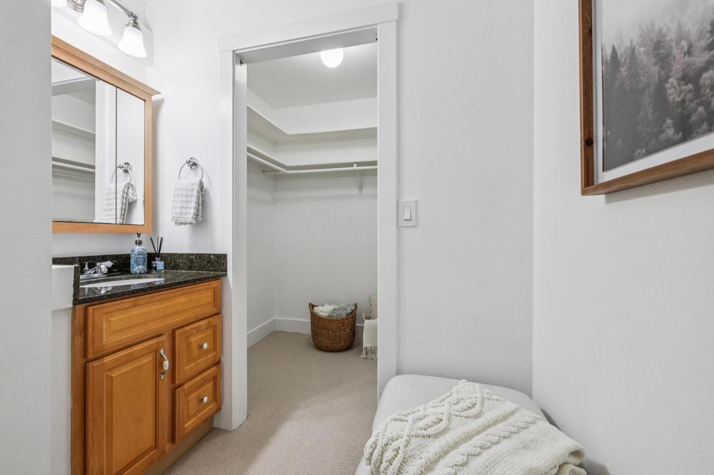 Detail Gallery Image 35 of 51 For 83 Corte Mesa Dr, San Rafael,  CA 94901 - 3 Beds | 2 Baths