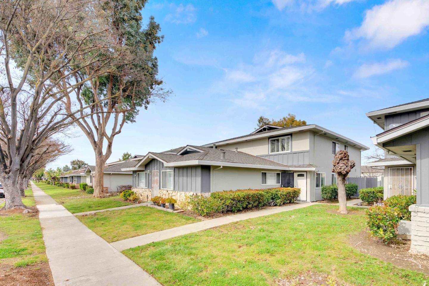 Detail Gallery Image 15 of 43 For 323 Blossom Hill Rd #3,  San Jose,  CA 95123 - 2 Beds | 1 Baths