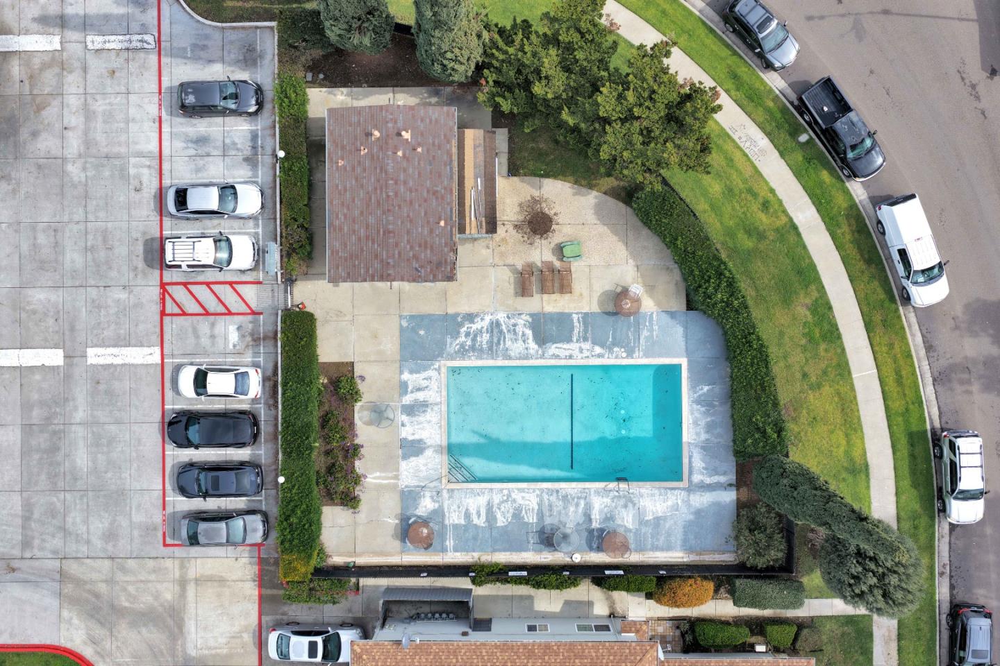 Detail Gallery Image 23 of 43 For 323 Blossom Hill Rd #3,  San Jose,  CA 95123 - 2 Beds | 1 Baths