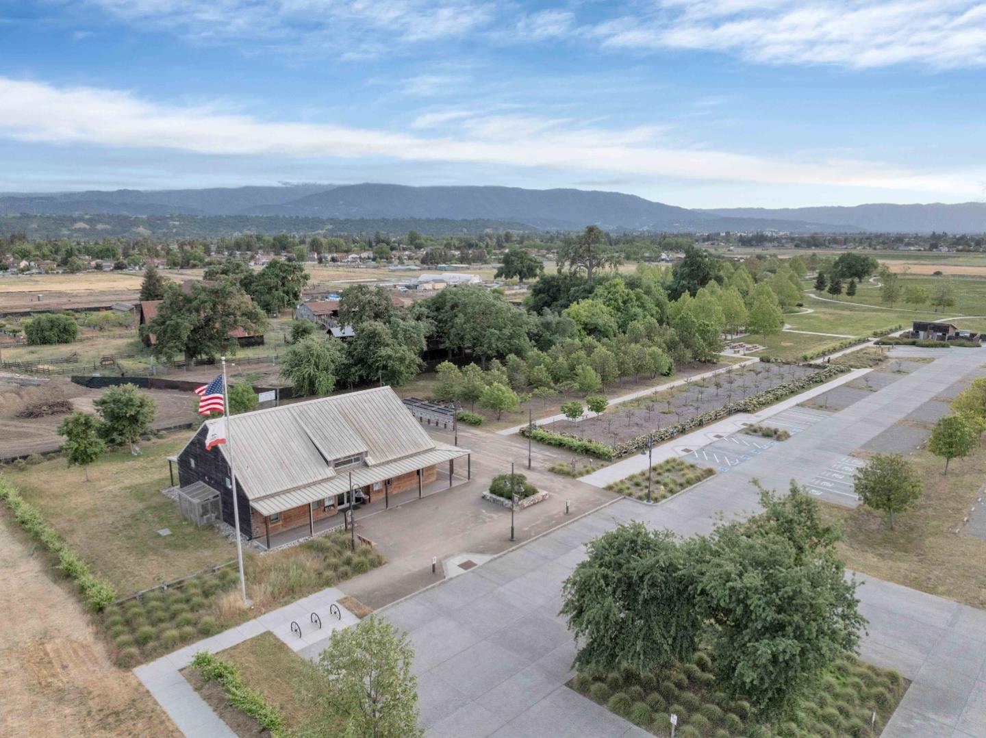 Detail Gallery Image 28 of 43 For 323 Blossom Hill Rd #3,  San Jose,  CA 95123 - 2 Beds | 1 Baths