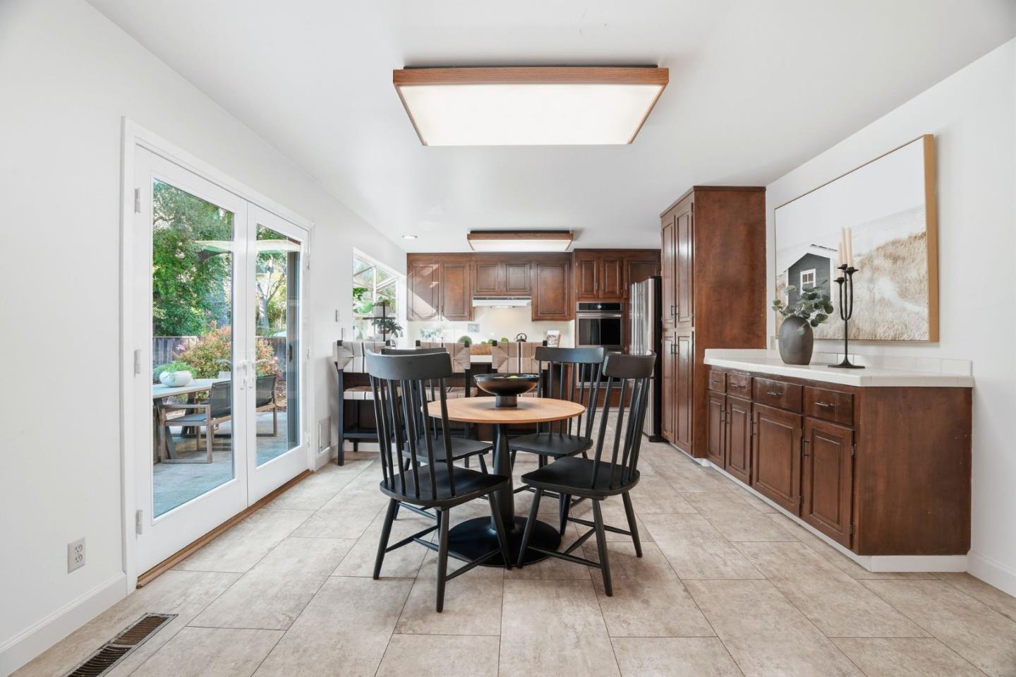 Detail Gallery Image 14 of 56 For 16345 Alexander Ave, Monte Sereno,  CA 95030 - 4 Beds | 4/1 Baths