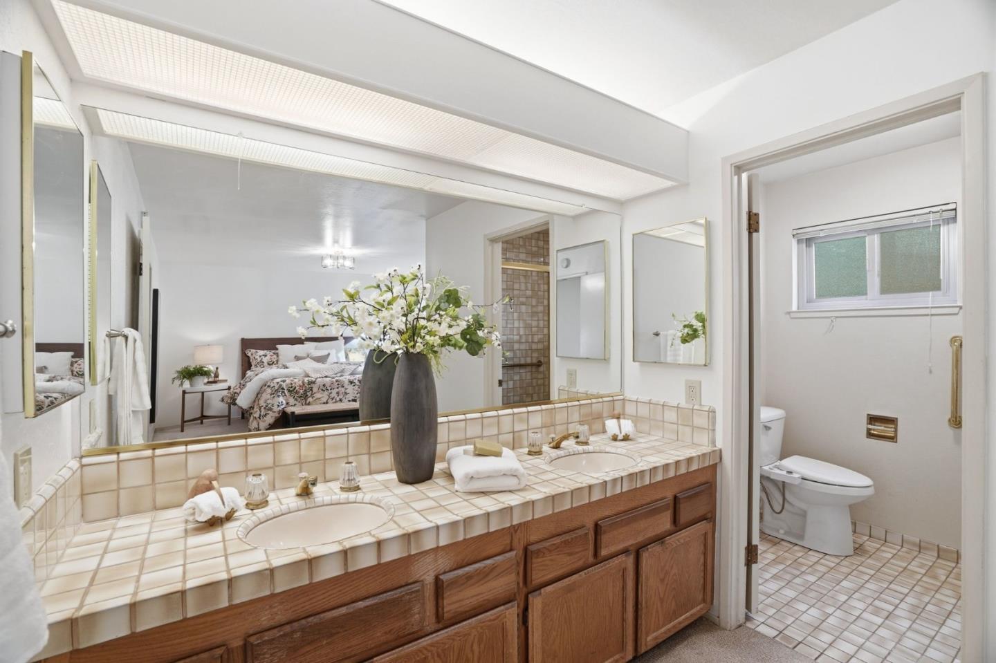 Detail Gallery Image 19 of 56 For 16345 Alexander Ave, Monte Sereno,  CA 95030 - 4 Beds | 4/1 Baths