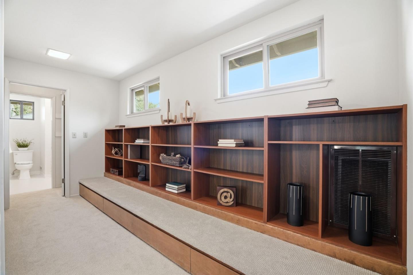 Detail Gallery Image 36 of 56 For 16345 Alexander Ave, Monte Sereno,  CA 95030 - 4 Beds | 4/1 Baths