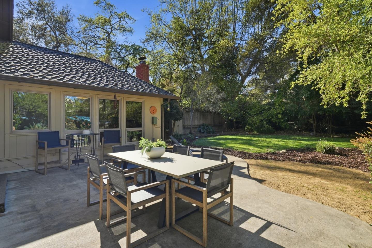 Detail Gallery Image 46 of 56 For 16345 Alexander Ave, Monte Sereno,  CA 95030 - 4 Beds | 4/1 Baths