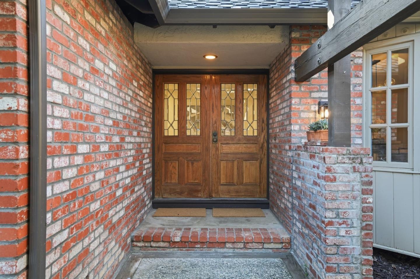 Detail Gallery Image 5 of 56 For 16345 Alexander Ave, Monte Sereno,  CA 95030 - 4 Beds | 4/1 Baths