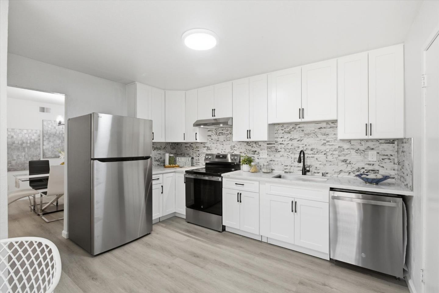 Detail Gallery Image 17 of 42 For 576 Mekler Dr, San Jose,  CA 95111 - 3 Beds | 2 Baths