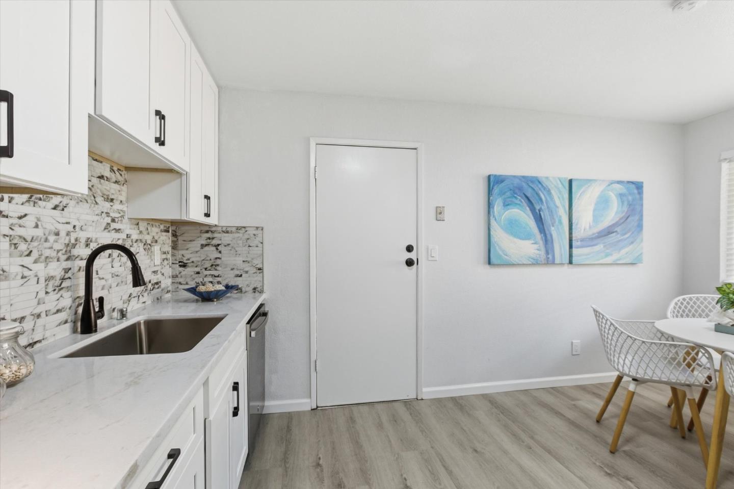 Detail Gallery Image 18 of 42 For 576 Mekler Dr, San Jose,  CA 95111 - 3 Beds | 2 Baths