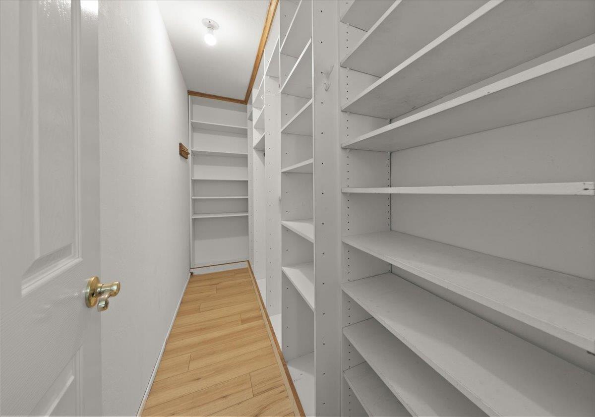 Detail Gallery Image 25 of 45 For 3393 Kathleen St, San Jose,  CA 95124 - 5 Beds | 3 Baths