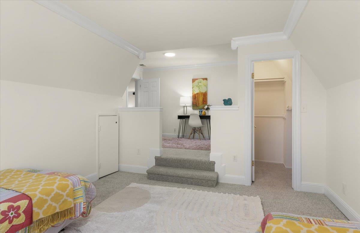 Detail Gallery Image 36 of 45 For 3393 Kathleen St, San Jose,  CA 95124 - 5 Beds | 3 Baths