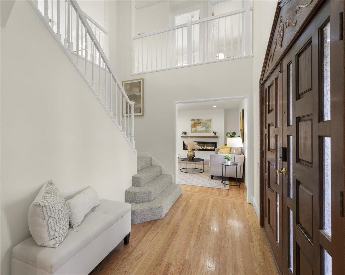 Detail Gallery Image 4 of 45 For 3393 Kathleen St, San Jose,  CA 95124 - 5 Beds | 3 Baths