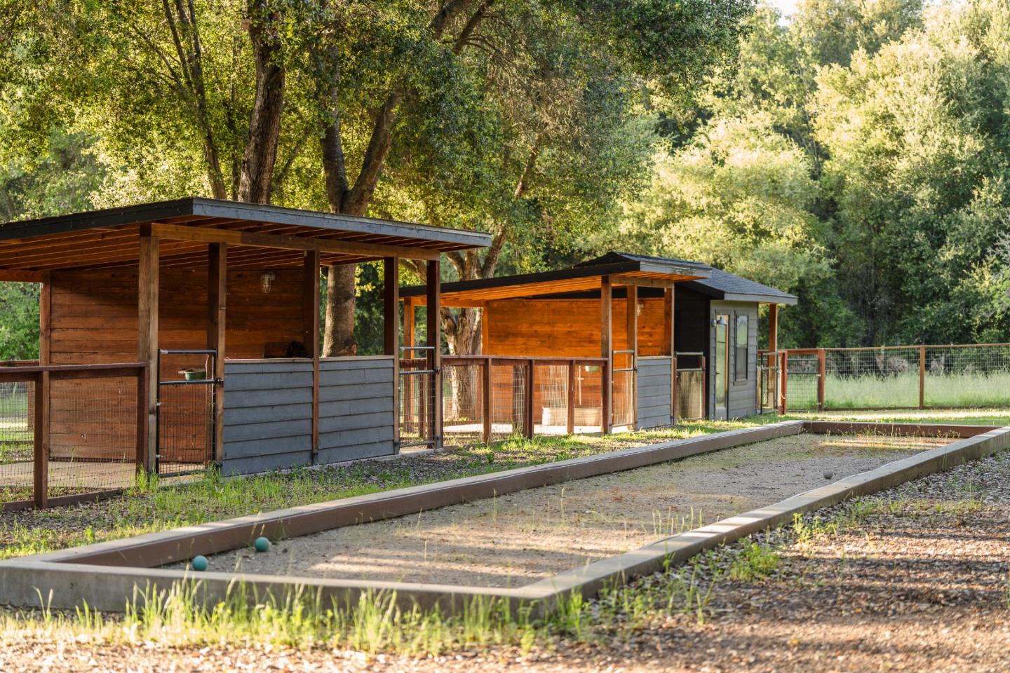 Detail Gallery Image 15 of 20 For 10555 Watsonville Rd, Gilroy,  CA 95020 - 4 Beds | 3 Baths