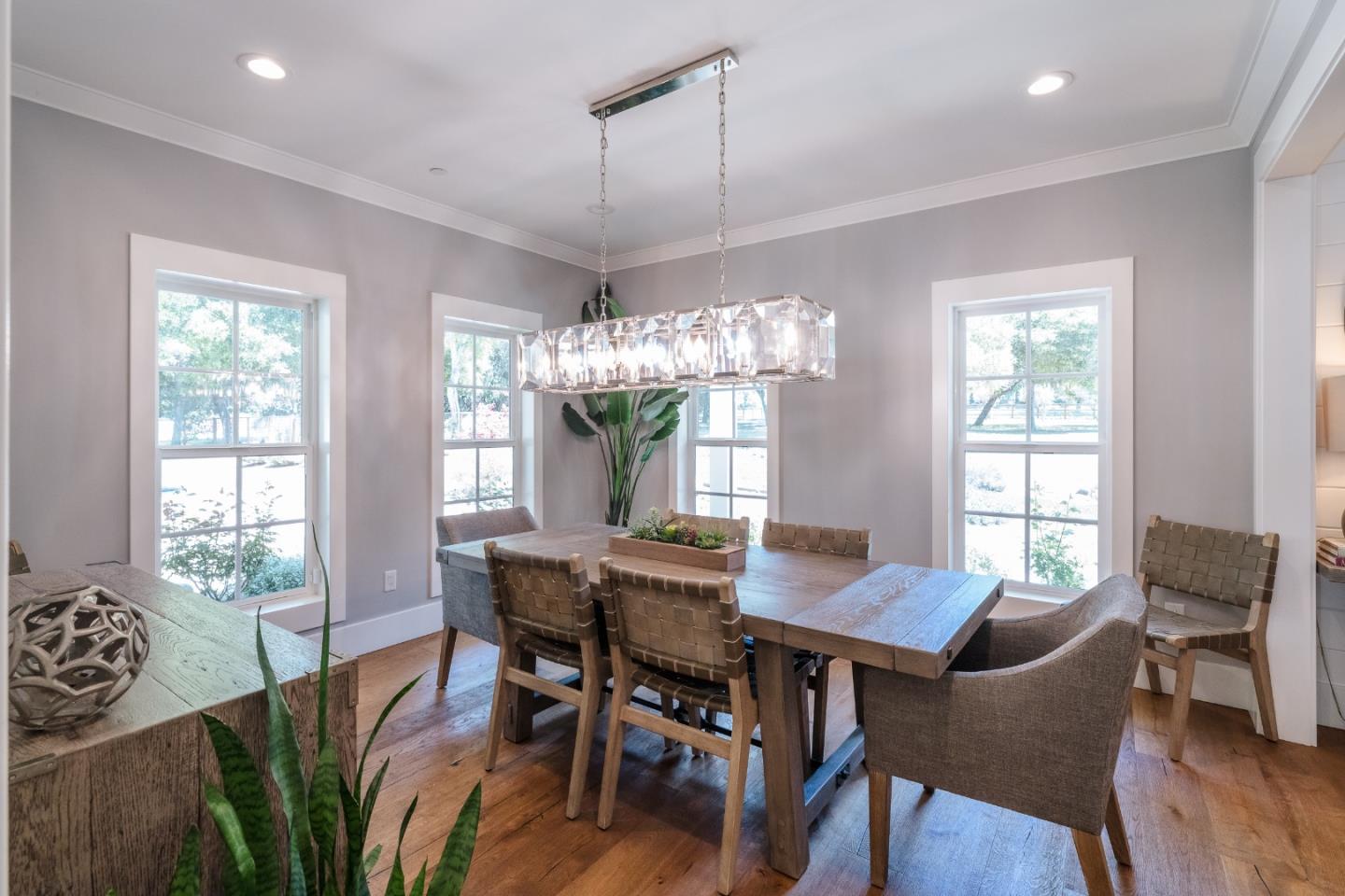 Detail Gallery Image 5 of 20 For 10555 Watsonville Rd, Gilroy,  CA 95020 - 4 Beds | 3 Baths