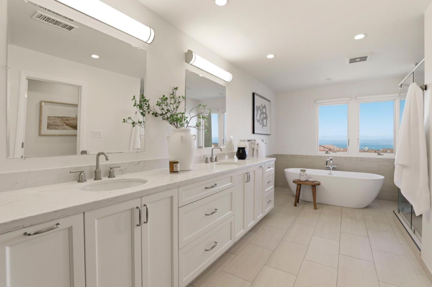 Detail Gallery Image 21 of 67 For 10 Mayflower Ln, San Carlos,  CA 94070 - 3 Beds | 2/1 Baths