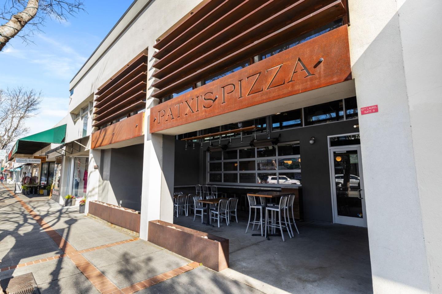 Detail Gallery Image 53 of 67 For 10 Mayflower Ln, San Carlos,  CA 94070 - 3 Beds | 2/1 Baths