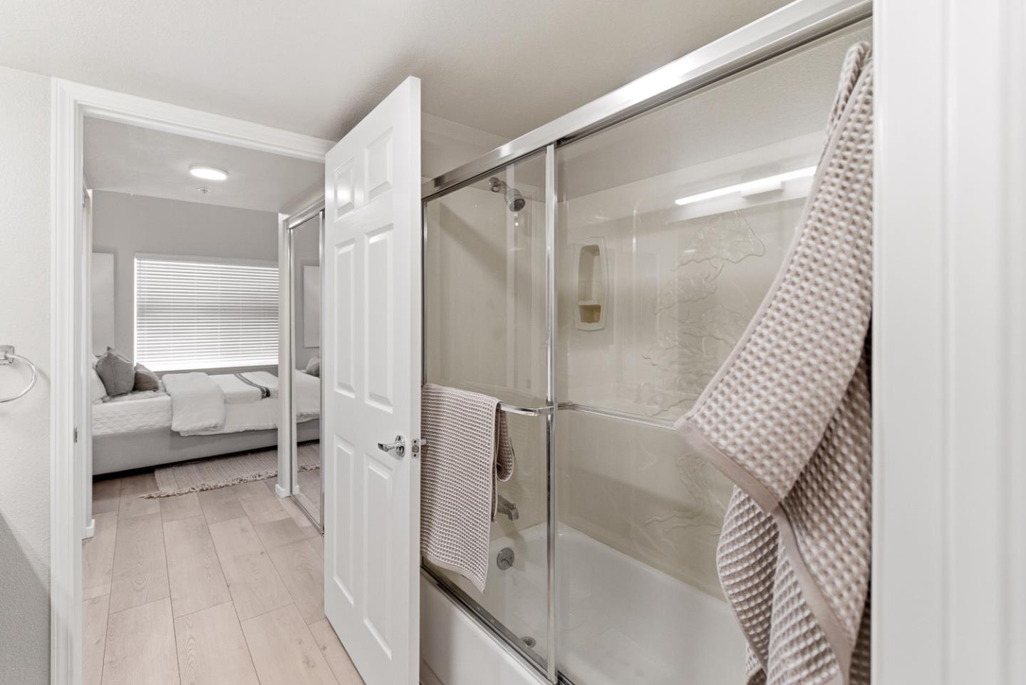 Detail Gallery Image 33 of 42 For 1400 El Camino Real #216,  South San Francisco,  CA 94080 - 2 Beds | 2 Baths