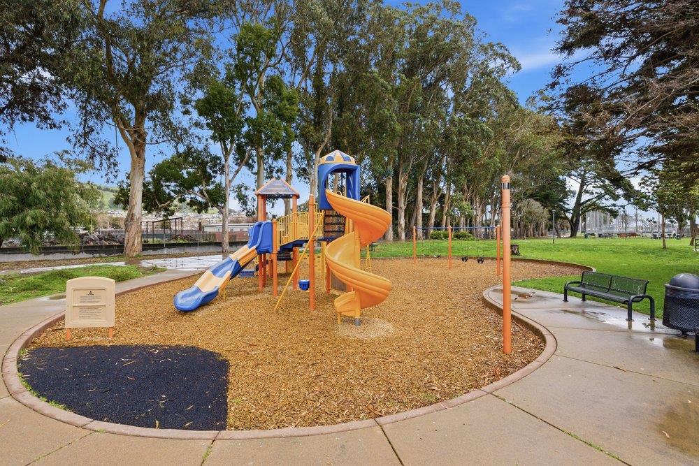 Detail Gallery Image 40 of 57 For 724 Circle Ct, South San Francisco,  CA 94080 - 3 Beds | 2 Baths