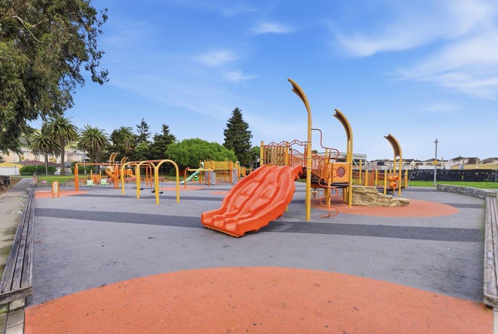 Detail Gallery Image 49 of 57 For 724 Circle Ct, South San Francisco,  CA 94080 - 3 Beds | 2 Baths