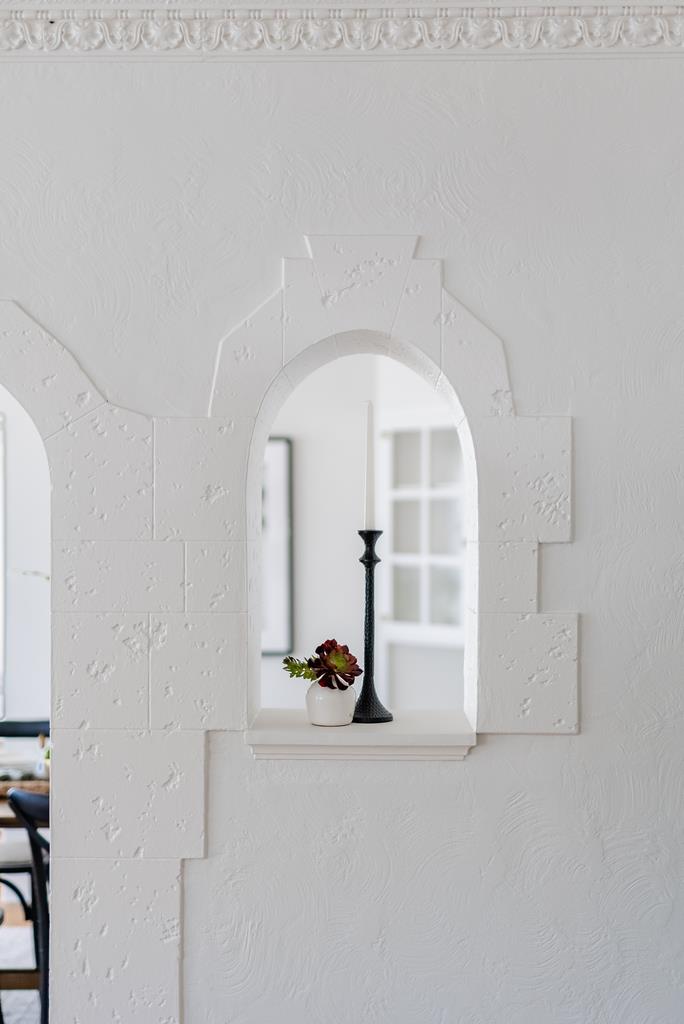 Detail Gallery Image 10 of 97 For 214 Fairmount Ave, Santa Cruz,  CA 95062 - 2 Beds | 2 Baths