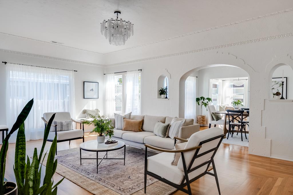 Detail Gallery Image 12 of 97 For 214 Fairmount Ave, Santa Cruz,  CA 95062 - 2 Beds | 2 Baths