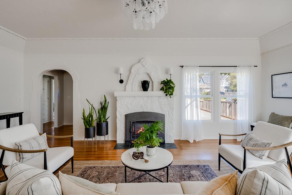 Detail Gallery Image 17 of 97 For 214 Fairmount Ave, Santa Cruz,  CA 95062 - 2 Beds | 2 Baths