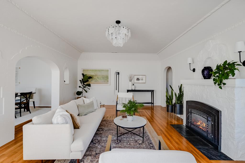 Detail Gallery Image 20 of 97 For 214 Fairmount Ave, Santa Cruz,  CA 95062 - 2 Beds | 2 Baths