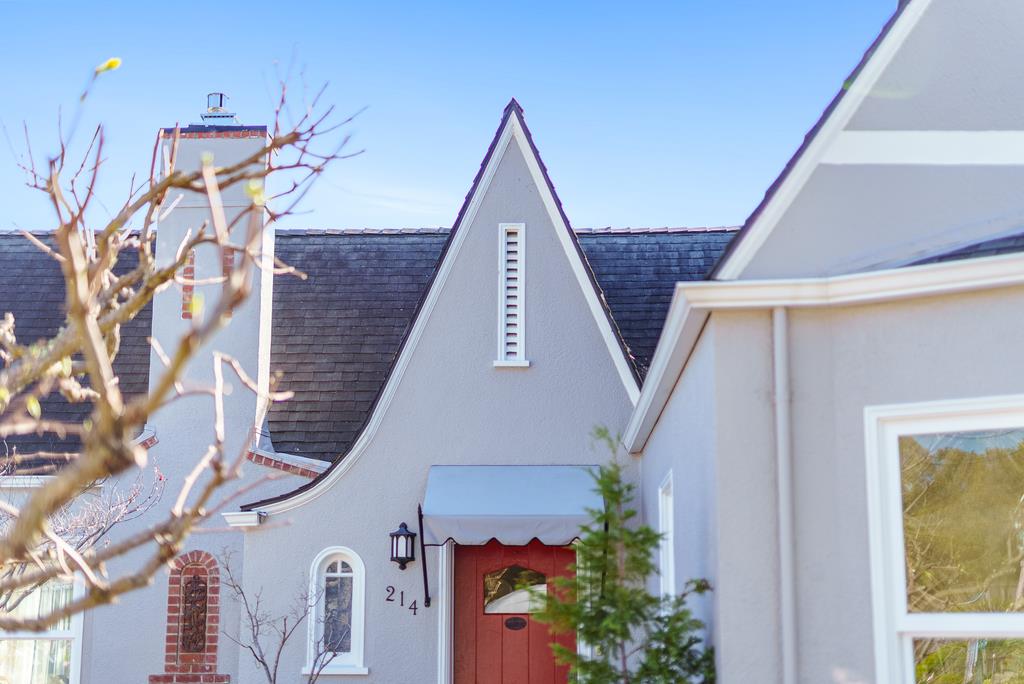 Detail Gallery Image 3 of 97 For 214 Fairmount Ave, Santa Cruz,  CA 95062 - 2 Beds | 2 Baths