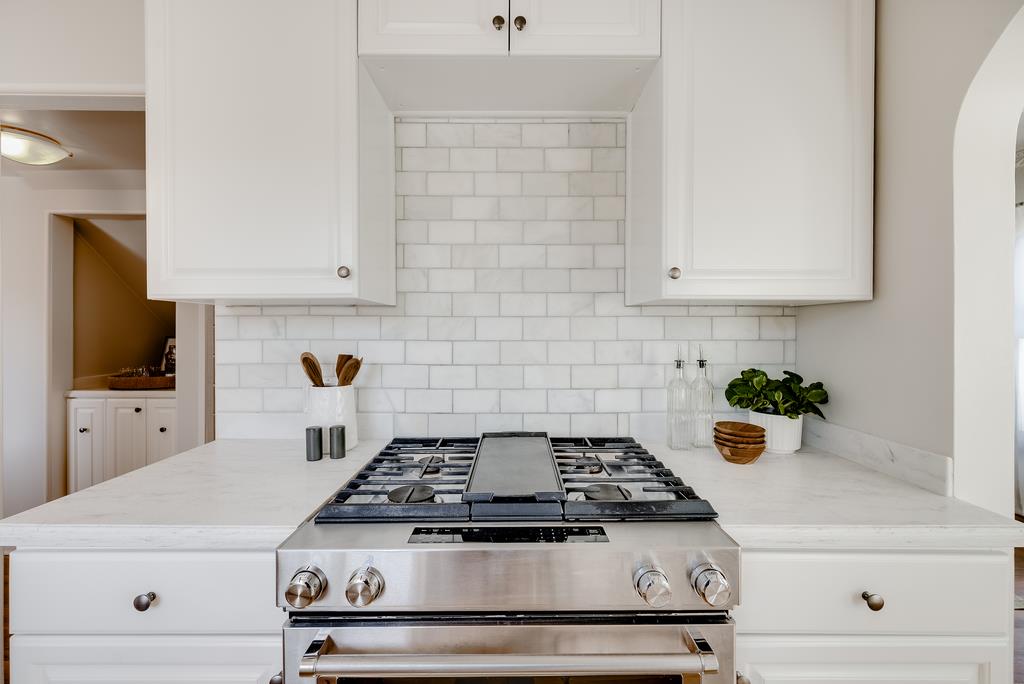 Detail Gallery Image 38 of 97 For 214 Fairmount Ave, Santa Cruz,  CA 95062 - 2 Beds | 2 Baths