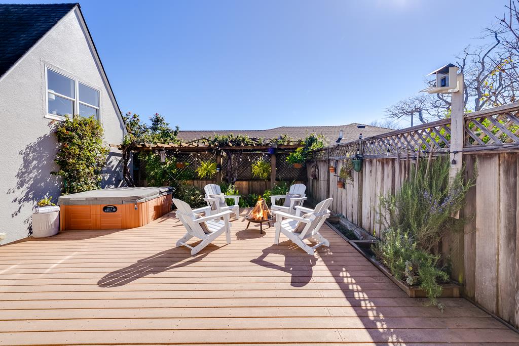 Detail Gallery Image 81 of 97 For 214 Fairmount Ave, Santa Cruz,  CA 95062 - 2 Beds | 2 Baths