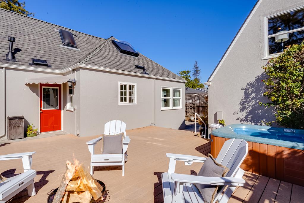 Detail Gallery Image 85 of 97 For 214 Fairmount Ave, Santa Cruz,  CA 95062 - 2 Beds | 2 Baths