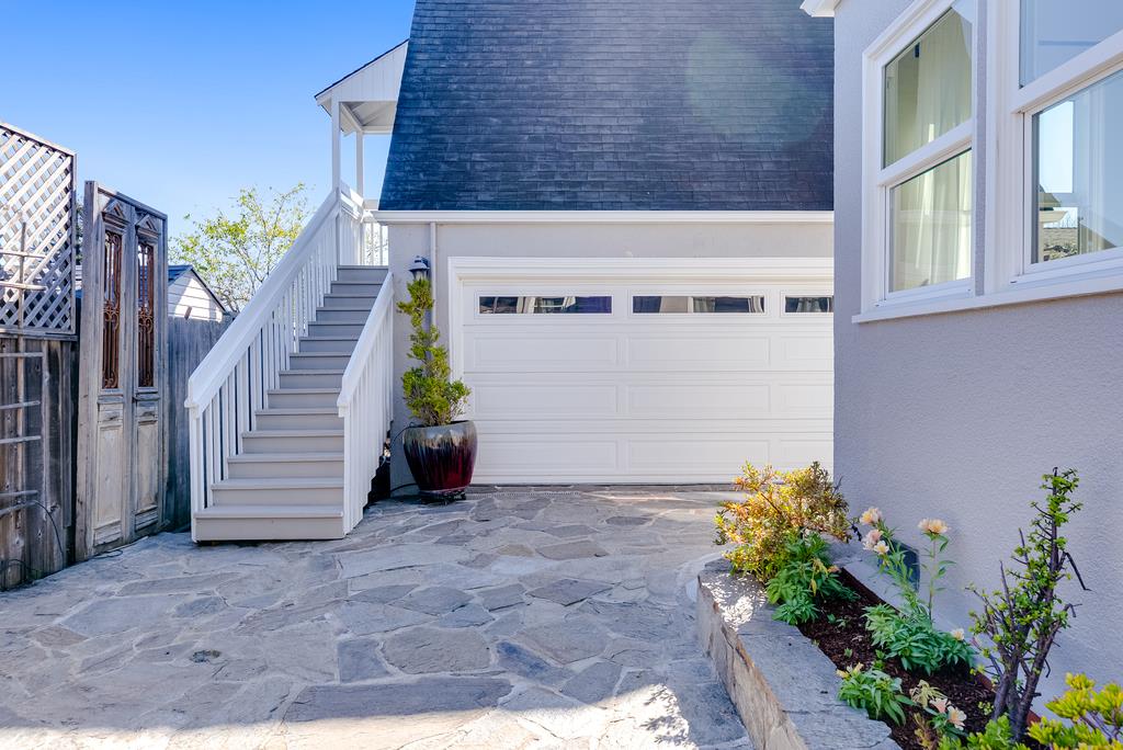 Detail Gallery Image 89 of 97 For 214 Fairmount Ave, Santa Cruz,  CA 95062 - 2 Beds | 2 Baths